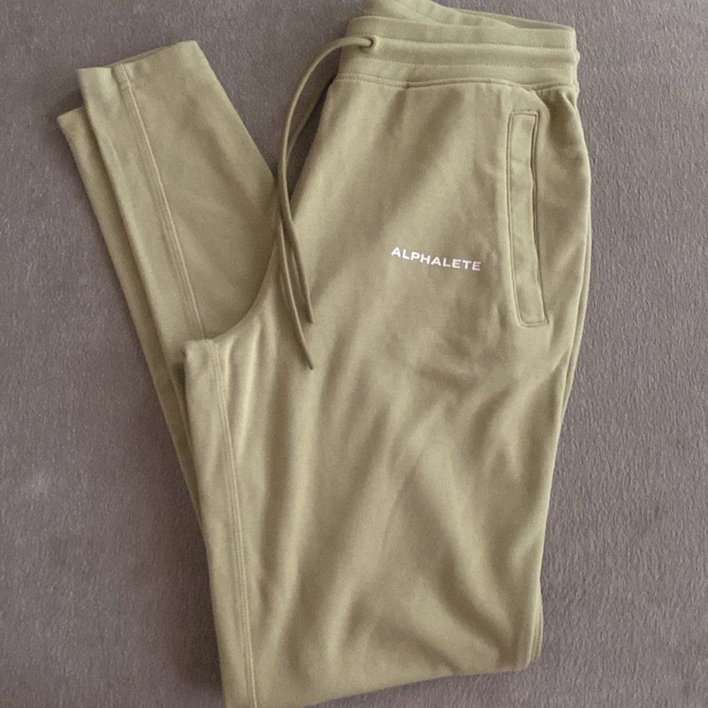 Alphalete Green Joggers High Waist Performance Fit - Picture 8 of 8